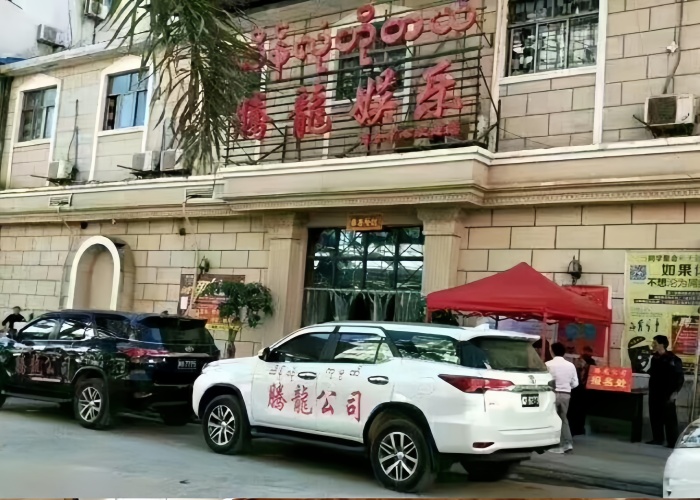 豪华大床房